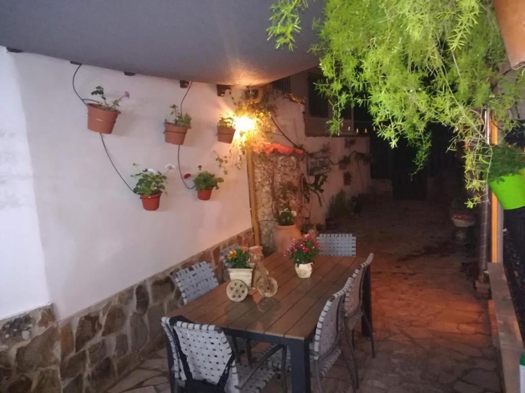 Casa Rural La Piedra Del Cambron Villaverde De Guadalimar Exterior photo