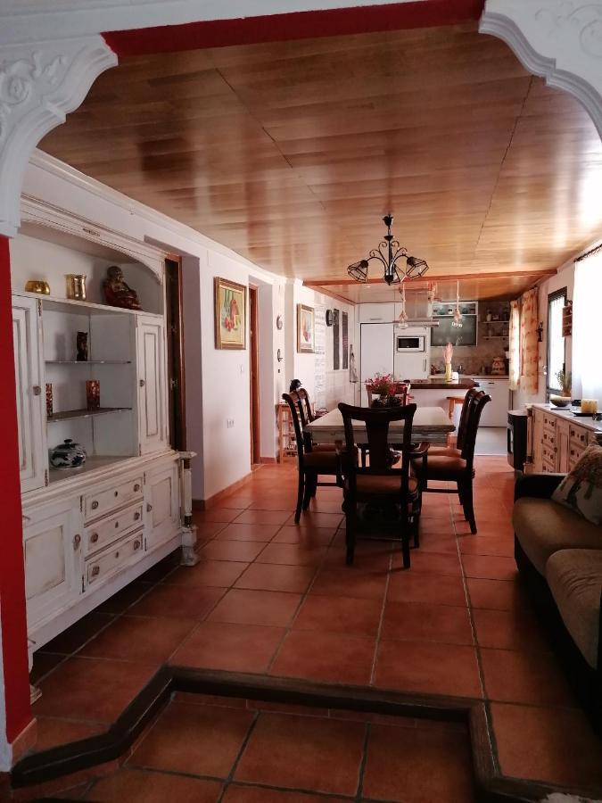 Casa Rural La Piedra Del Cambron Villaverde De Guadalimar Exterior photo